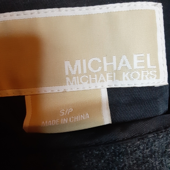 Michael Kors Removable Wool Blend Liner Trenchcoat - Picture 6 of 10